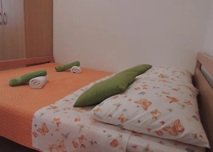 Asi Apartman *