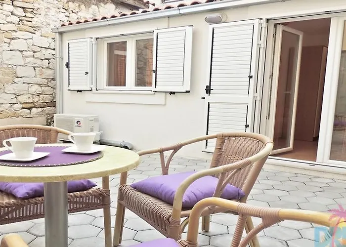 Asi Apartman *
