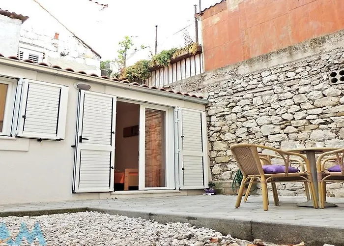 Asi Apartman Split