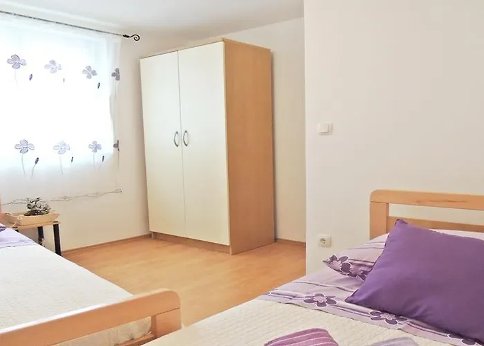 Asi Apartman *
